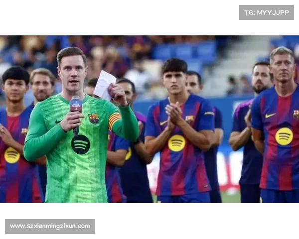 巴萨考虑以3000万欧元出售卡萨多 切尔西有意引进这名年轻中场 巴萨考虑以3000万欧元出售卡萨多 切尔西有意引进这名年轻中场